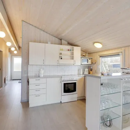 Casa de Férias Robertha - 800m To The Fjord By Interhome *