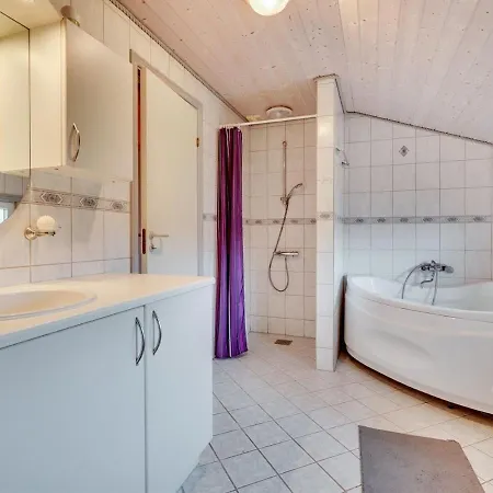 Robertha - 800m To The Fjord By Interhome Hemmet